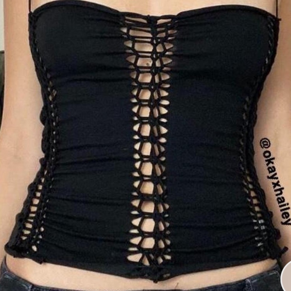 Re-pop Cutout Top